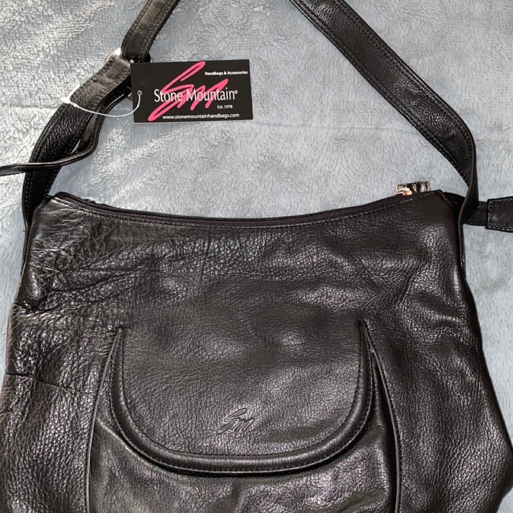 Stone Mountain Black Purse Genuine leather purse